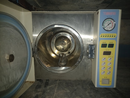 Digial Tamano TC 220Ds Pearl Autoclave